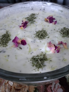 عکسی از دستور ماست و خیار ❤😊😊