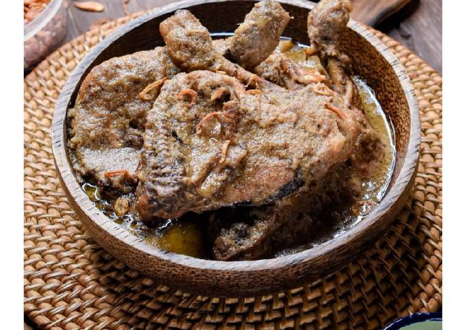 Menu Ayam Telur Bumbu Areh yang Bisa Manjain Lidah Enak