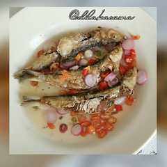 A picture of Ikan asin sambal cuka.
