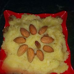 Suji halwa A picture of Suji halwa.