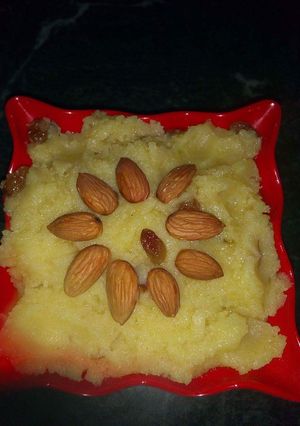 A picture of Suji halwa.