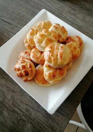 Vajas tésztás, tojás nélküli pogácsa recept fotója