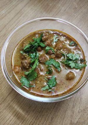 A picture of Chana masala.