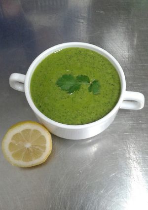 Una foto de Pesto de cilantro