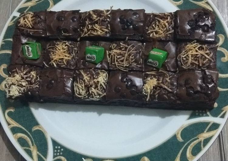 Resep Shiny fudgy Brownies 2 telor, Bikin Ngiler