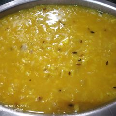 A picture of Arhar dal khichdi.