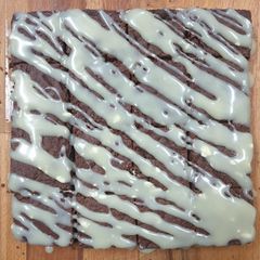 A picture of Quick & Easy Chocolate & Hazelnut Brownie Bite 🍫🍫.
