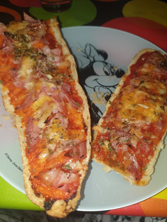 Una foto de Pan pizza o panini