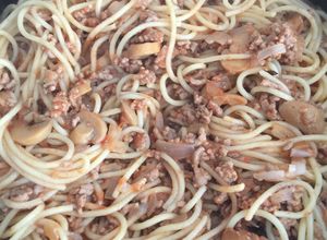 Una foto de Spaghetti a la boloñesa a mi estilo