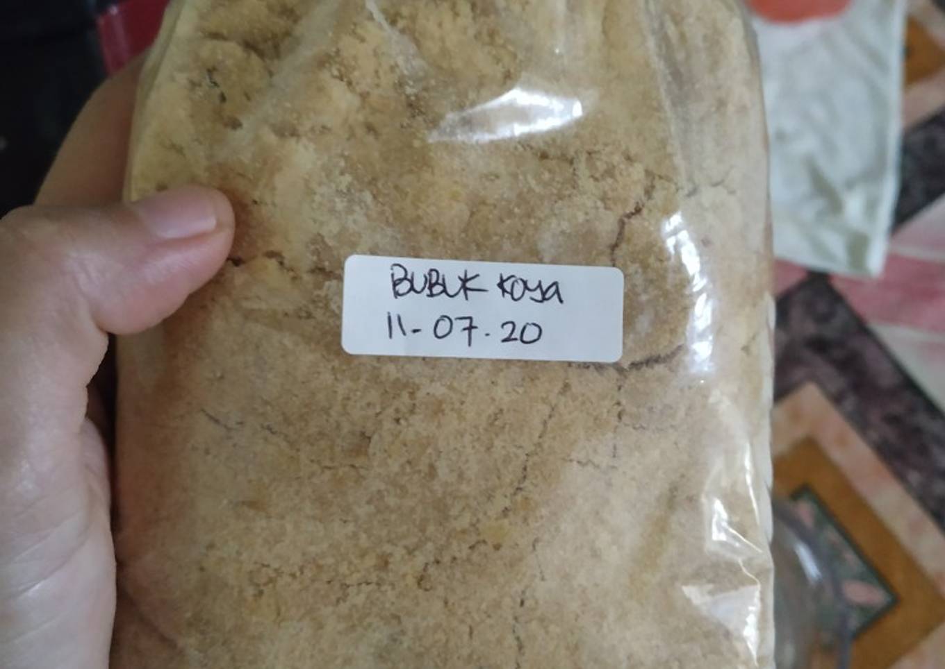 Bubuk koya (pelengkap Soto Lamongan)