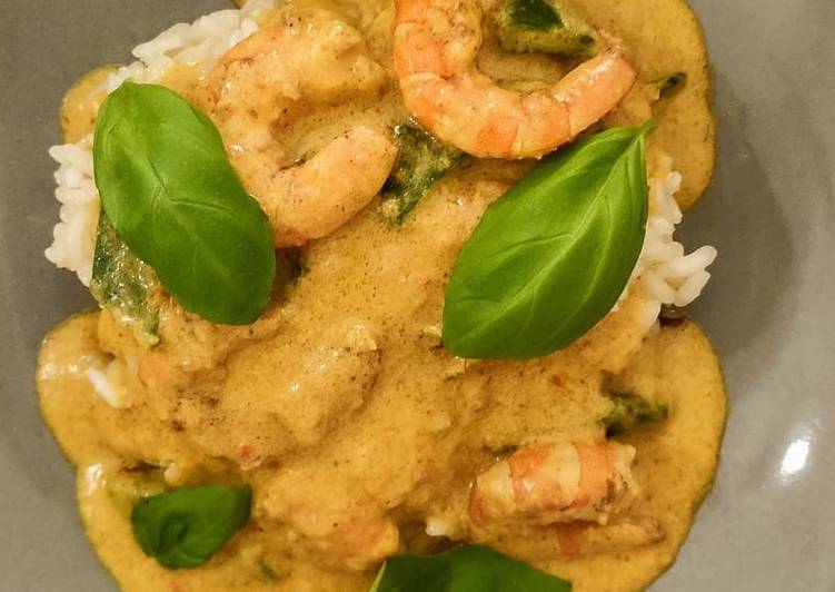 Caril de camarão e feijão verde - Tudogosreceitas