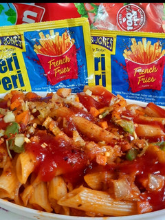 टोमेटो पास्ता (tomato pasta reicpe in Hindi) रेसिपी मुख्य फोटो