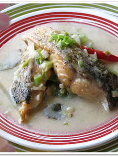 [椰汁燒魚] 簡單魚料理 的食譜成品照片