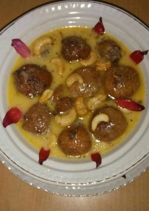 A picture of Banana Saropuli.