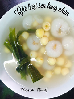 Hình của món Chè sen long nhãn.