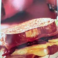 A picture of Breakfast Monte Cristo Sandwich.