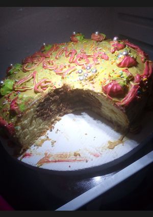 A picture of 2 in 1 cake...I MISS U CAKE*.