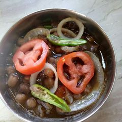 A picture of Punjabi Cholle.