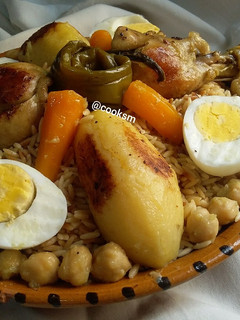 صورة لوصفة تليتلي أبيض بالدجاج والبطاطا المحمرين