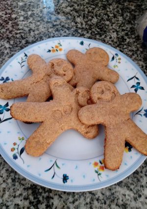Una foto de Galletas de jengibre saludables 90 cal x porción(4 galletitas redondas)
