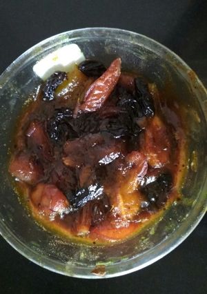 A picture of Mixed fruit chutney.