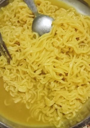 मैगी(maggi recipe in hindi) रेसिपी मुख्य फोटो
