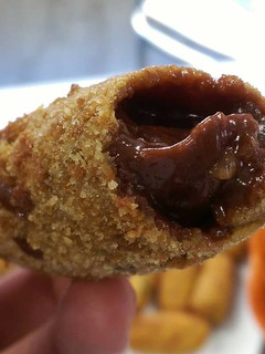 Una foto de Croquetas de chocolate para intolerantes a la lactosa