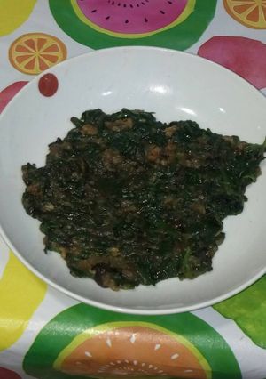 Foto principal de Espinacas con yuca y cebolla