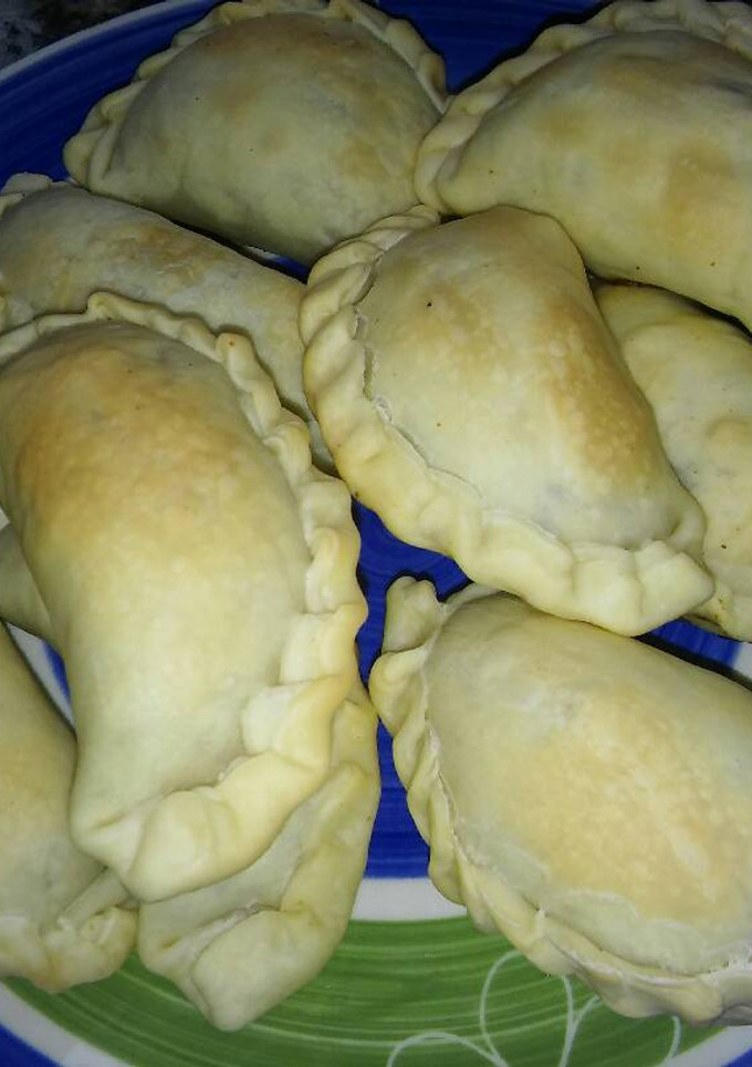 Una foto de Empanadas de carne fácil