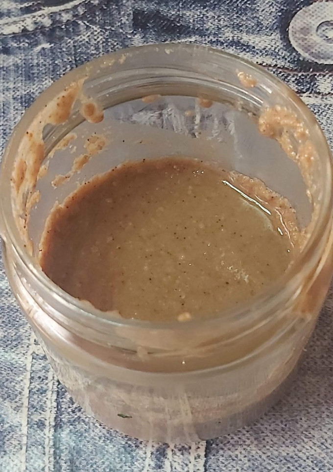 Una foto de Tahini