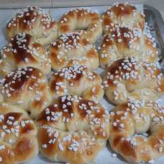 Foto principal de Croissant de brioche con masa madre