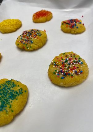 A picture of Easy microwave cookies ꈍᴗꈍ.