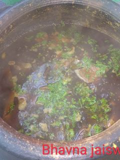 मटन हांडी(Mutton handi recipe in Hindi) रेसिपी मुख्य फोटो
