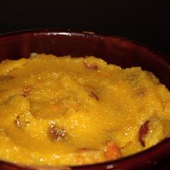 A picture of Suji Mango Halwa Dessert.