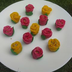 ROSE SHAPED SWEET/PEDA A picture of ROSE SHAPED SWEET/PEDA.