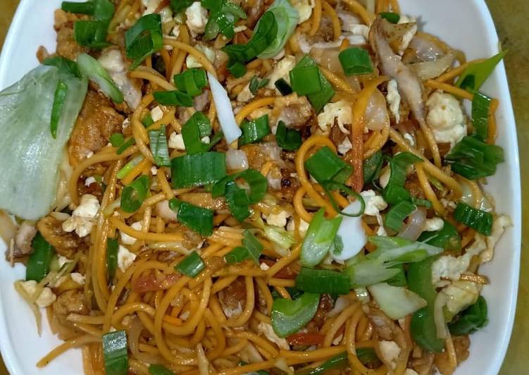 Chicken chilli garlic noodle