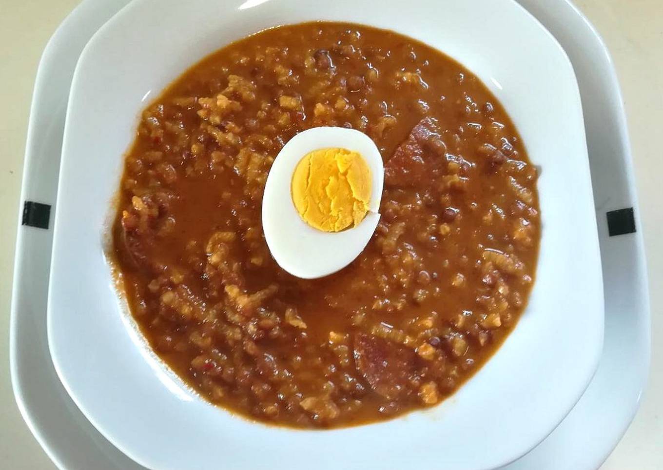 Lentejas con arroz, chorizo y verdura