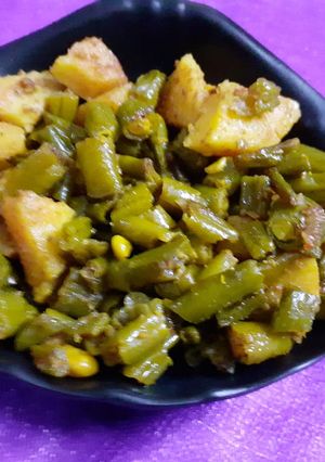 A picture of Aloo French Beans.