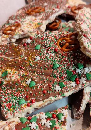 Φωτογραφία της συνταγής Chocolate Bark 🍫 εξαιρετικό γλυκό δωράκι για τις γιορτές🎄