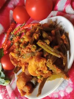 মিক্স ভেজ (Mix veg recipe in Bengali) রেসিপির প্রধান ছবি