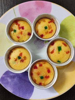 டூட்டி பிரூட்டி கப் கேக் (Tooti frooti cupcake recipe in tamil) செய்முறை முக்கிய புகைப்படம்
