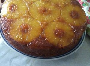 Una foto de Pan volteado de piña