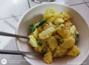Una foto de Ensalada de papa estilo Honduras