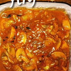 A picture of Mushroom gravy.