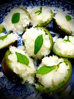 Una foto de Limas rellenas de Cocada