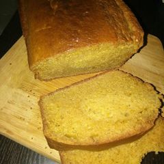 A picture of Moist lemon-vanilla cake.