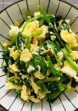 菠菜炒蛋10分鐘 的食譜成品照片