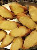 خبز بالثوم والجبنة(garlik bread)