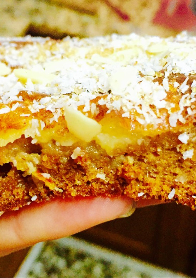 Una foto de Bizcocho de manzana integral 