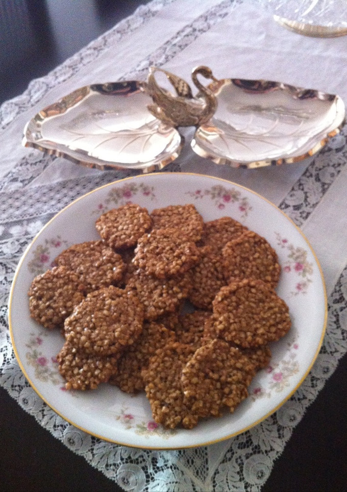 Una foto de Galletas muy fáciles de hacer con almendras y azúcar moreno